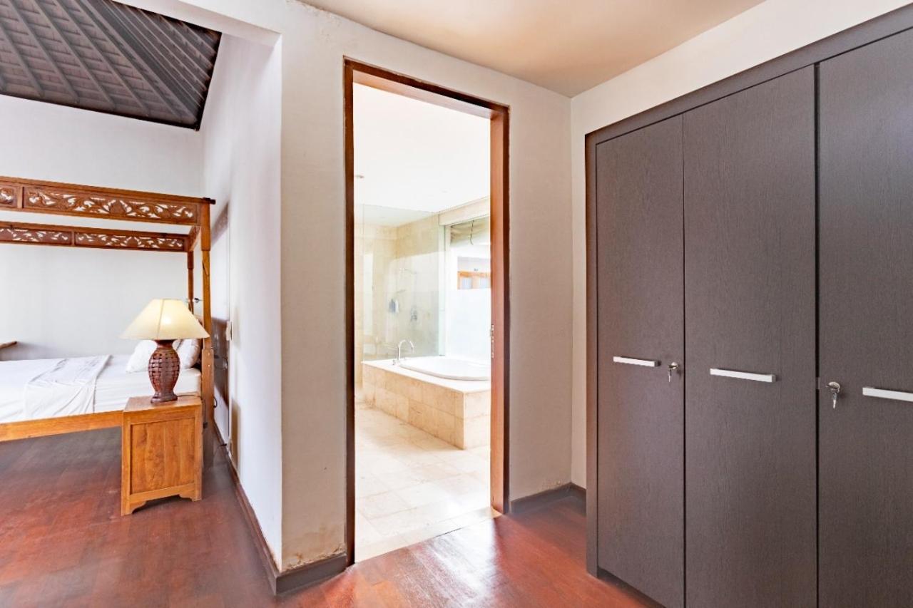 The Jovilla Canggu Exterior photo
